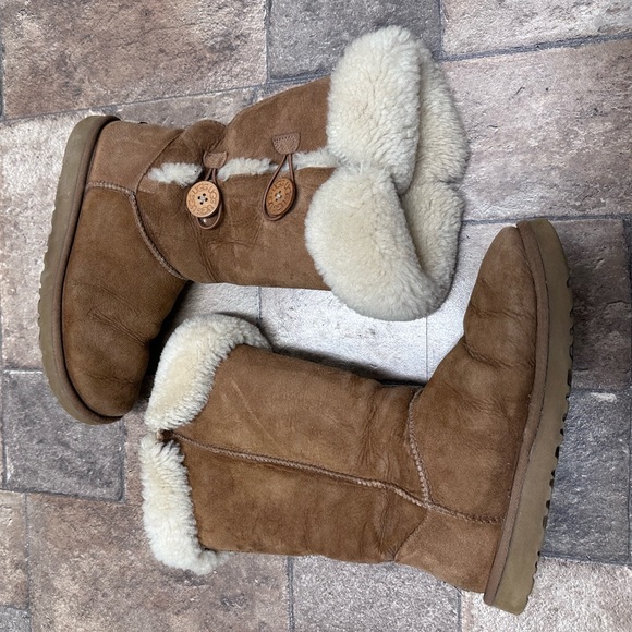 Ugg Bailey Button Triplet II Boot sz 8 - Picture 10 of 10